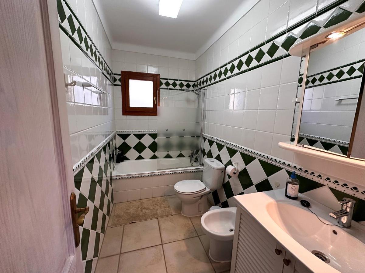 Villa Sanchez In Strandnahe Mit Pool, Jacuzzi, Klima, Wifi, Gas Bbq Santanyi Exterior photo
